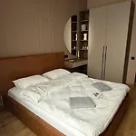 Leogrand Vip On Slovatskogo 16 Lägenhet