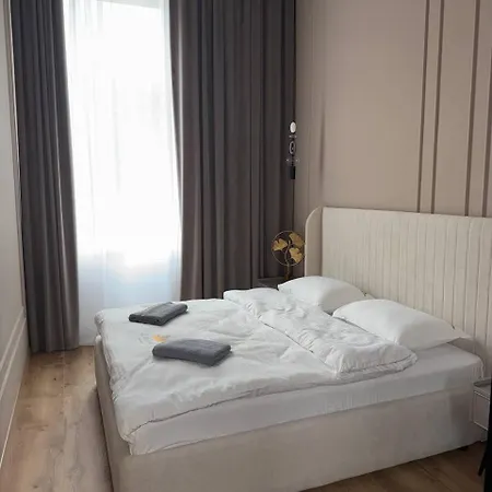Leogrand Vip On Slovatskogo 16 *